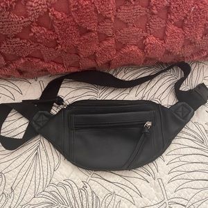 Black Wild Fable Fanny pack